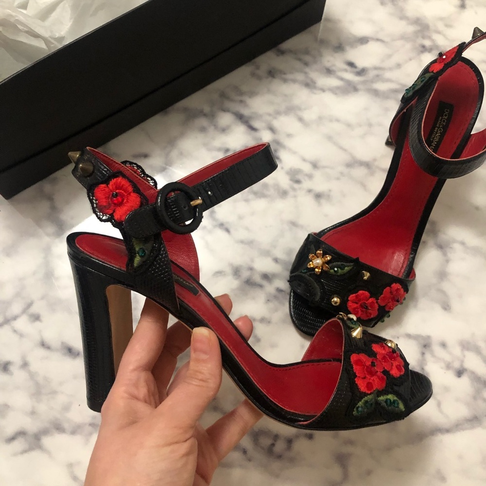 Dolce & Gabbana Embossed Leather Heels - Picture 6 of 16